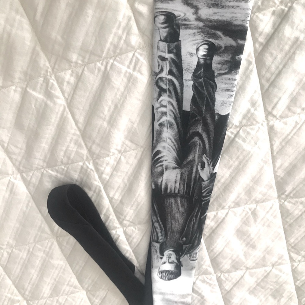 Necktie - Picture 2 of 3